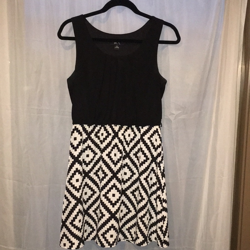 Black and white BCX dress